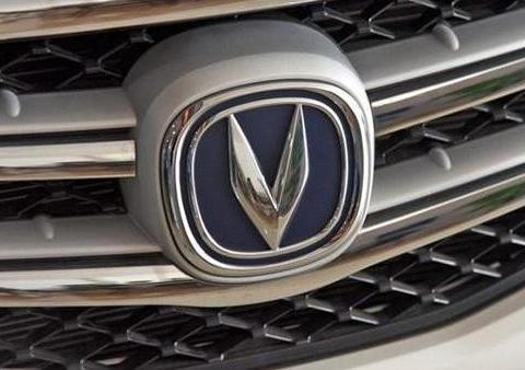 连跌两名险被长城赶超, 长安汽车两大版块溃败