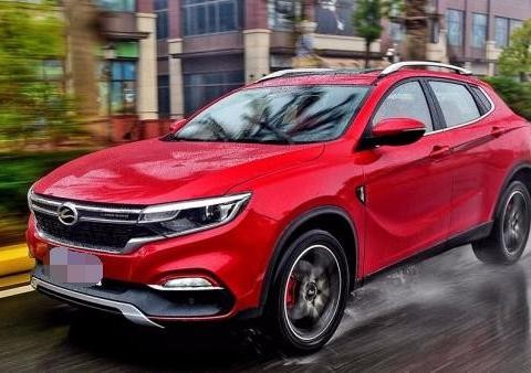 国产版奔驰GLA来袭，保时捷内饰，卖8万以内直接干翻哈弗H6