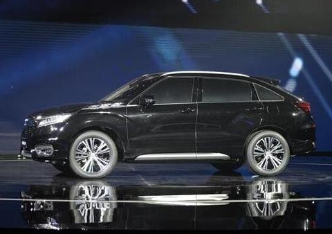 售价22万！买新款合资SUV，比奥迪Q5大一圈，7秒破百，吊打途昂