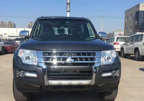 jeep牧马人太贵，250马力的帕杰罗V97仅售37万！