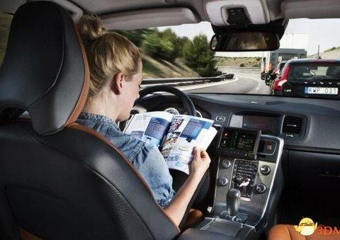 特斯拉自动驾驶“杀人”：系统巨大缺陷竟然是色盲