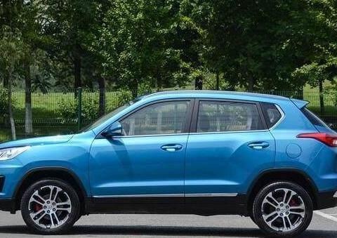 国产SUV又出黑马，颜值配置都高端，售价6万叫板H6