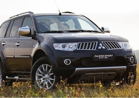 它颜值硬朗大气不输普拉多，为冲量直降7万，还买陆巡干嘛？