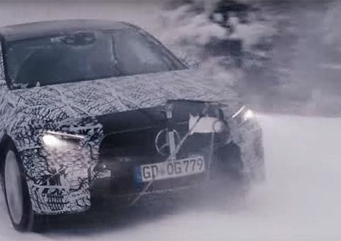 冰天雪地中完成最终测试，新一代奔驰A-Class正式公开露面