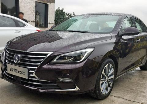 比朗逸漂亮十倍的最新国产轿跑, 售价不到10万起! 啪啪打脸合资车