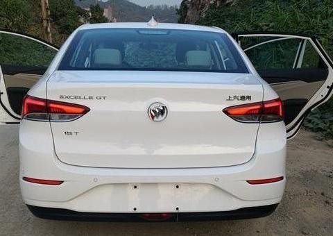 车主12万提18款英朗, 外观更加大气, 朋友: 3缸发动机你也买