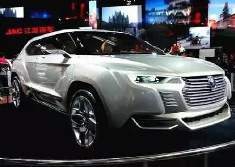 江淮果真要崛起了，5.2米车身3.7米轴距预售18万比哈弗H6帅多了