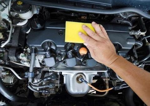 汽车这几个部位需要经常清洗，很容易就变脏了！