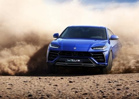 兰博基尼Urus，能越野的昂贵“玩具”