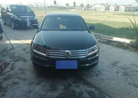 安徽小伙开百万辉腾回农村老家, 却被领居嘲笑大众不如吉利博瑞