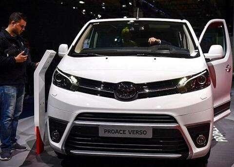 丰田再次发飙，继埃尔法之后又造MPV，就连GL8和奥德赛都得慌