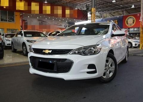 外观时尚, 空间不俗, 经济省油, 不到7万的车却有十几万的品质!