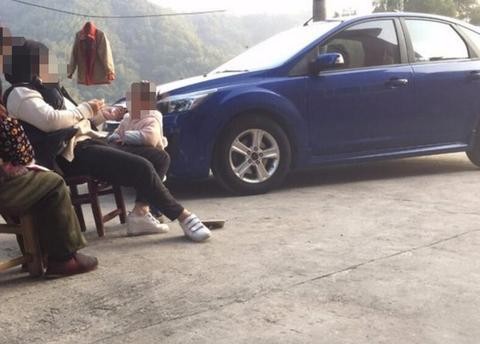 福克斯1.8L经典款一年车龄，800公里回家路，长途驾驶感受