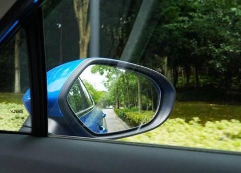 媳妇一语就决定了是帝豪GS，还是XR-V