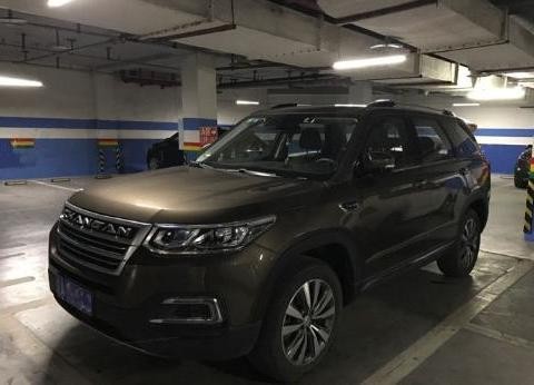 80后夫妻提长安CS95，看到邻居还在等途观L