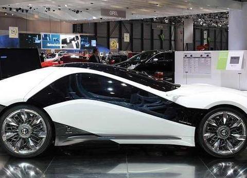 布加迪看了也眼红！比5000万法拉利拉风，开门方式更令人羡慕！