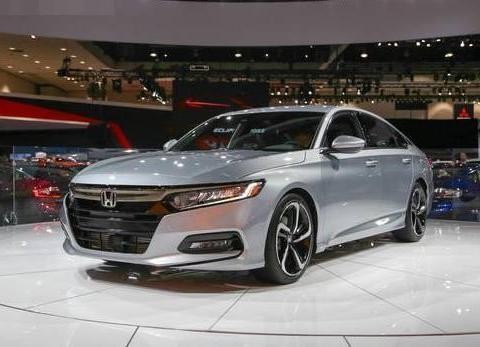 全新雅阁来了, 售价18万, 比奥迪A6漂亮, 配10AT, 吊打凯美瑞