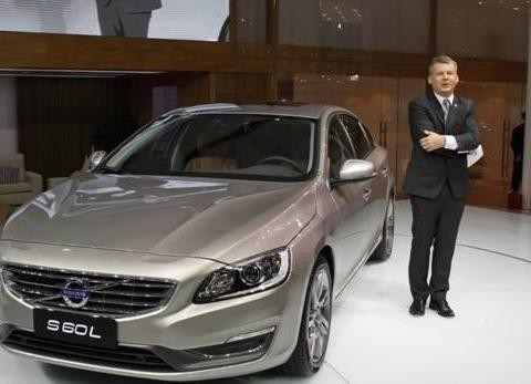 沃尔沃总裁设计，内饰不输宝马6系，12万引爆轿车市场