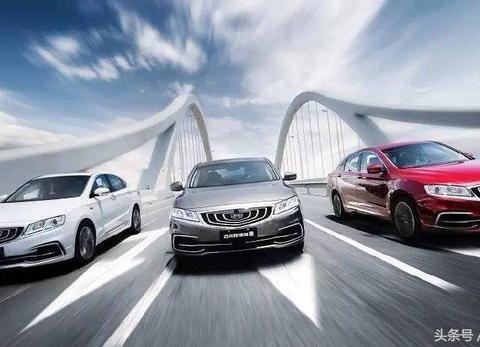 那个自称国产的神车，全新B级给你不一样的感官，内饰奢华不一般