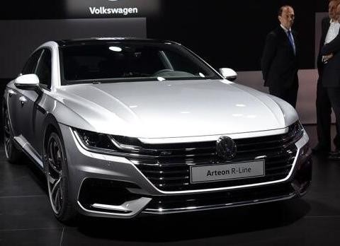 大众最美车型即将上市，2.0T配四驱，有它在谁还看雅阁凯美瑞！