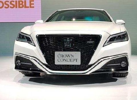 新皇冠比奥迪A6更漂亮, 转型豪华轿跑, 老车主是拒绝的