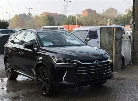 外观时尚个性 全新比亚迪唐实车谍照曝光！