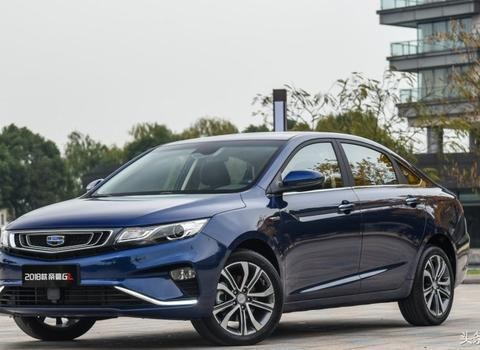 自主爆款家轿吉利帝豪GL 只卖8万元 有它在还买啥朗逸