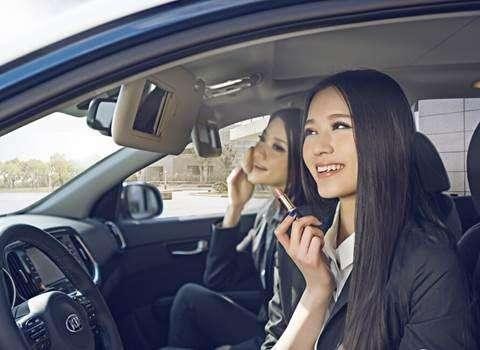 超高配置碾压同级，这款合资SUV要打翻身仗