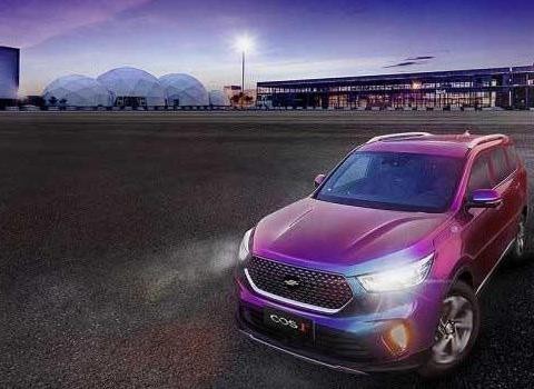 长安终于觉悟, 定制版中大型SUV只卖15万, 众泰T700怎么看