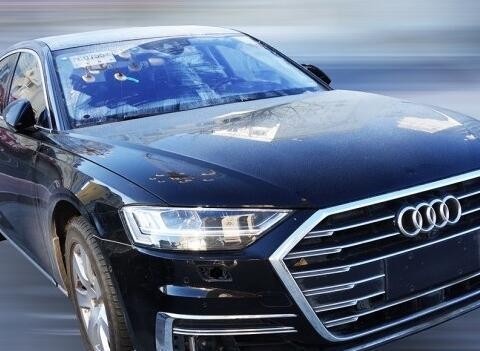 全新奥迪A8L国内路试谍照曝光 气场很强大