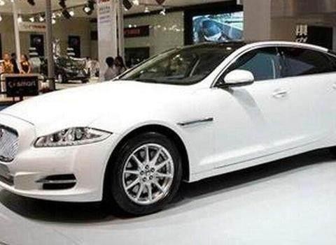 品牌比宝马还高档，车长超过7系，降价27万还买7系吗