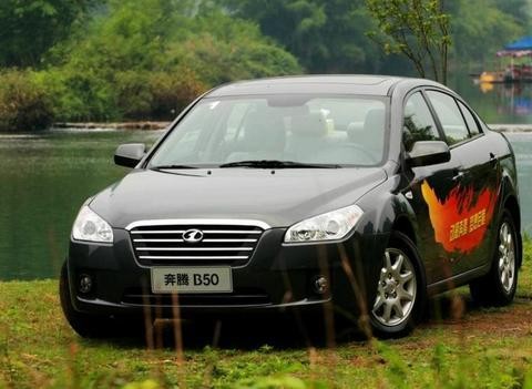 到底选高级车低配车型还是低级车高配车型？看完这个你就懂了！