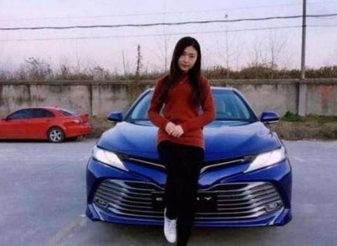 山东首提八代凯美瑞2.5HQ混动旗舰版，车主：比买奥迪A4L划算