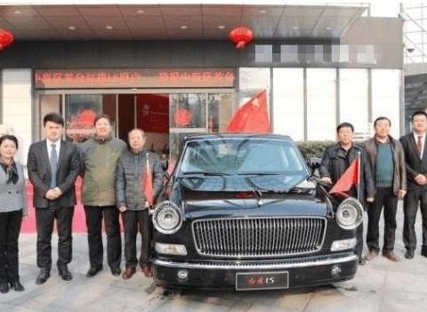 一河南人花550万不买劳斯莱斯、迈巴赫而买红旗L5，你认为值不值