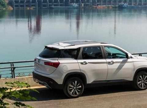 国产SUV年末混战，月销12万辆品牌突围，1.5T动力，仅7万！