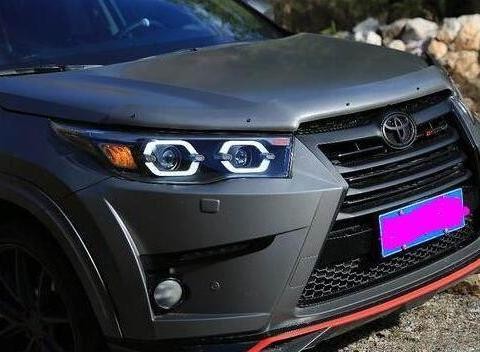 农村小伙把改装后的汉兰达开回家，村里人见了都说这车很霸气