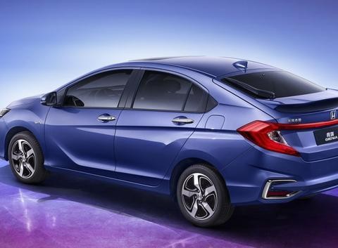 4台漂亮又实用的紧凑型车，年轻人的首选！