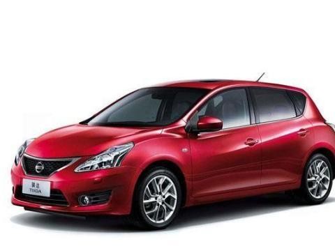 这款车最大的优点第一就是油耗，第二就是空间大！