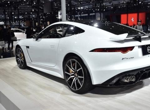 2018车展/Jaguar F-Type SVR仍是车展瞩目焦点