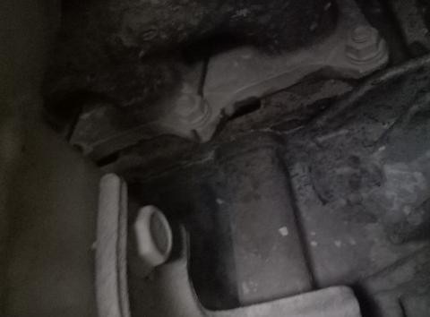 质量最次国产车：车薄如纸，发动机漏油，令人堪忧啊！