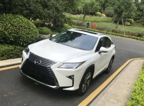 买奥迪Q5不如买这款车，奥迪开出去成街车，这款车开出去就有面