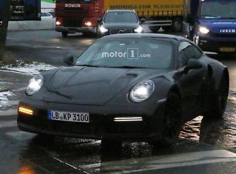 保时捷911 Turbo谍照曝光 今年3月亮相