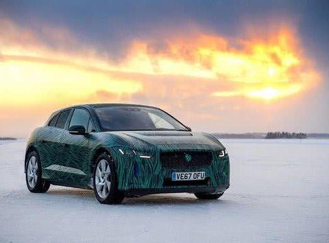 捷豹首款纯电动SUV车型曝光，百公里加速需4s，最大续航达500km