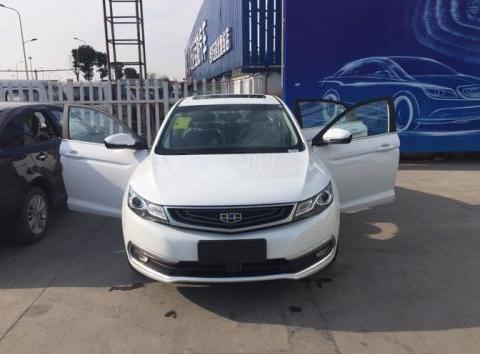 手残对比了下这两款车的入门系，帝豪居然输了……