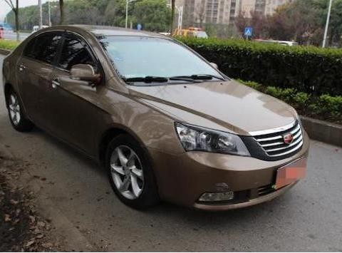 小伙花三万多购入经典帝豪，却被朋友说开出去没面子！