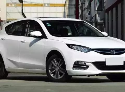 这两款10万级的车，工薪人的最爱就是它们了