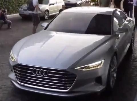 全球首台奥迪A9现身 中控配多块大屏