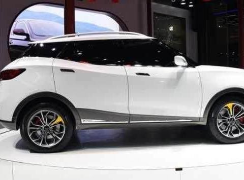 标配定速巡航+ESP+倒车雷达, 1.5T配CVT仅6万还买啥宝骏510?