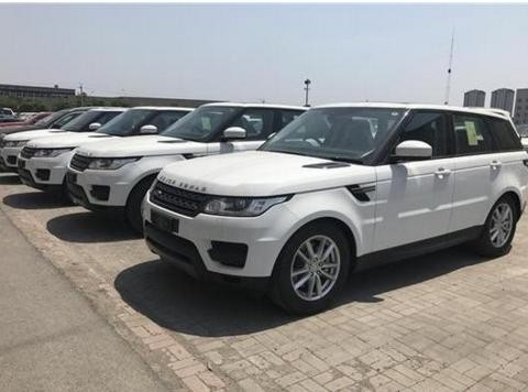 2017款路虎揽胜运动版，绝对不会让车迷失望