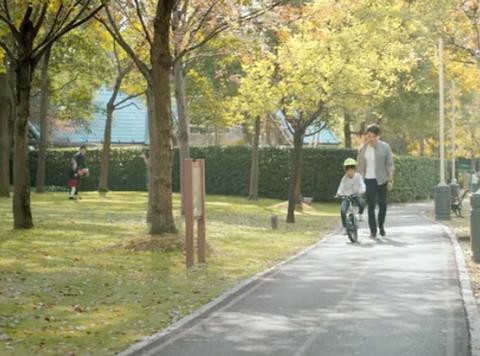 WEY广告这样博眼球 这样玩未成年人真的好吗？